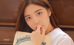 丰满乳亲伦小说